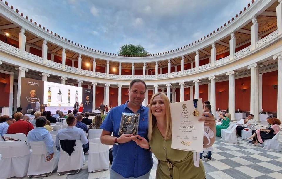 Gold for Kyklopas Ages - Athena International Olive Oil Competition (photos)