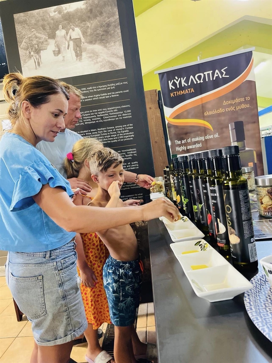 Kyklopas Olive oil tours❤️ #happy Faces