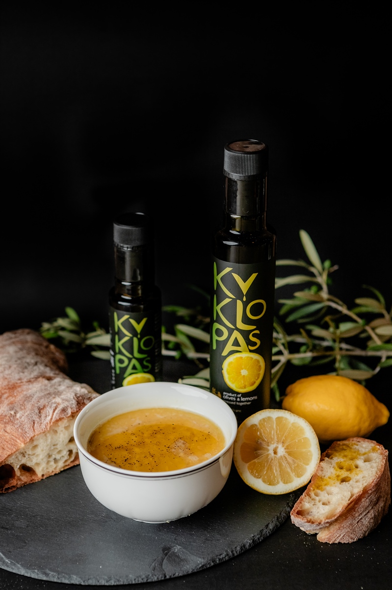 Naturally Infused Olive Oil with Lemon