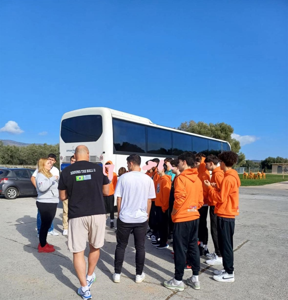 Βραζιλιάνοι παίκτες μπάσκετ επισκέφτηκαν τον Κύκλωπα για γευσιγνωσία ελαιολάδου