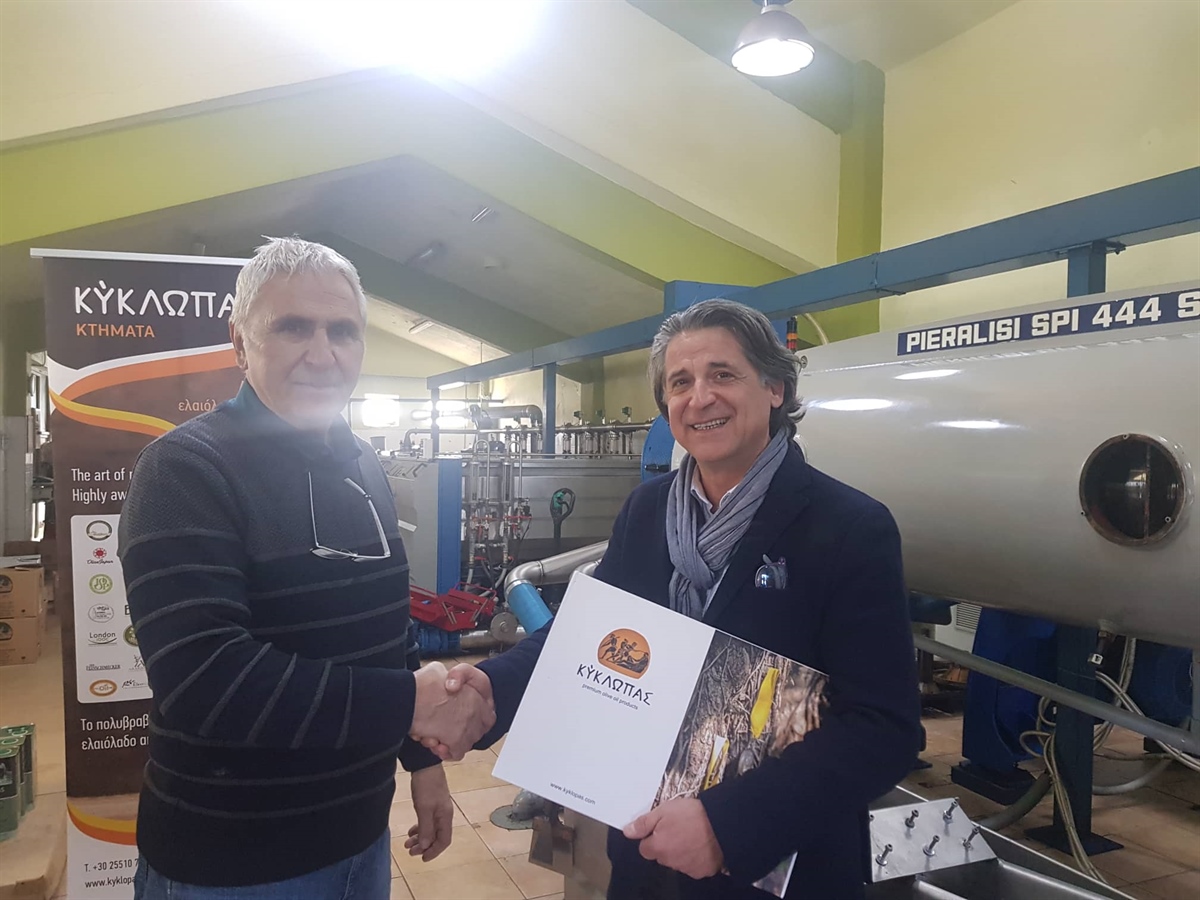 Η pieralisi ήρθε να μας δει! (φώτο)
