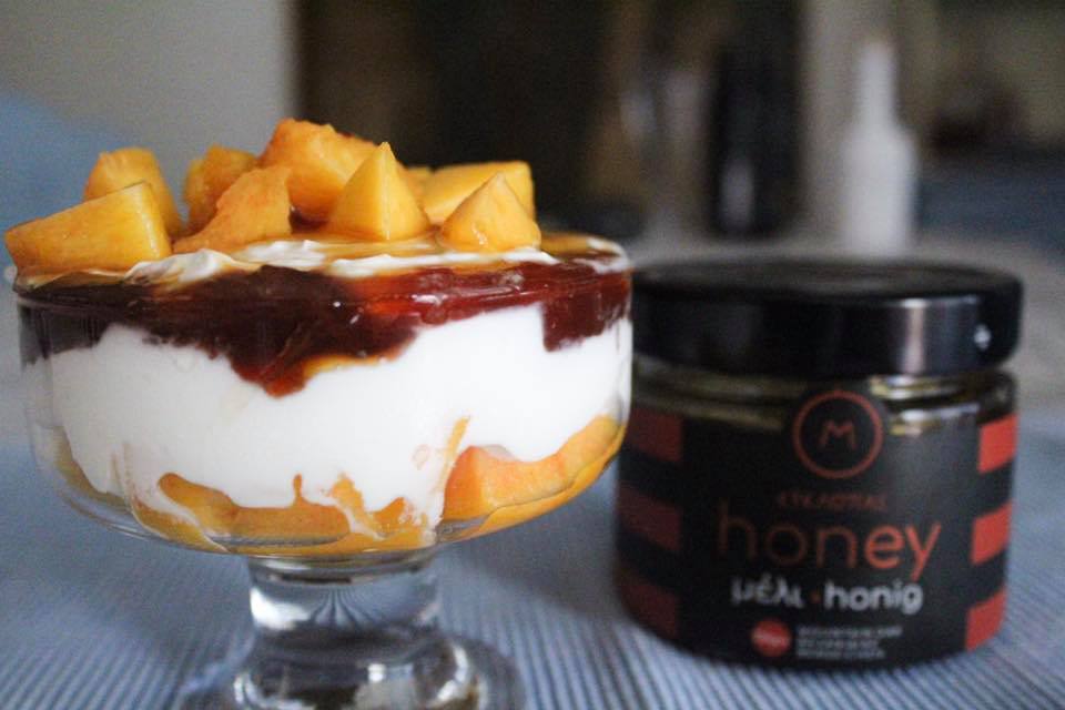 Recipe: Refreshing yogurt dessert with honey!!