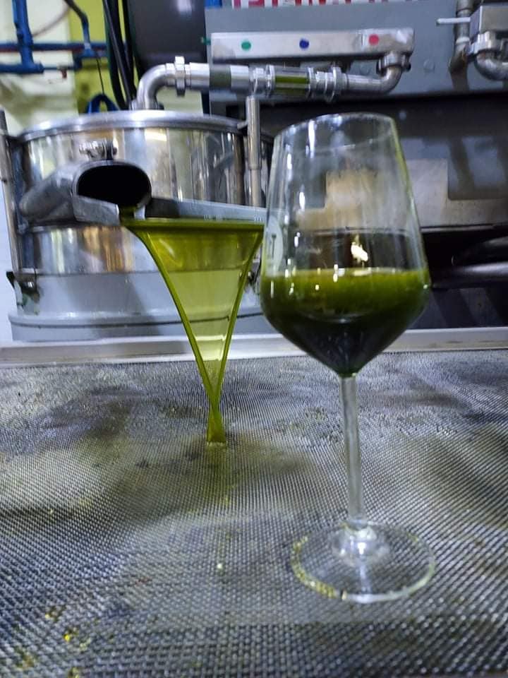 Can you smell that? Miracle flavours in the making...