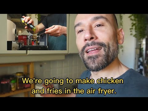 Panagiotis Rafailidis is cooking in an air fryer and using Kyklopas dressings !(video)