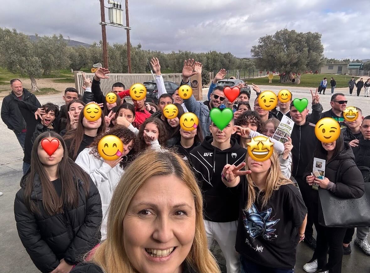 2115